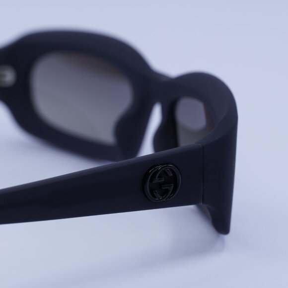 Gucci GG1786S 001 Sunglasses Dark Grey Opal Rectangle Frame, Grey Lenses - Picture 10 of 11